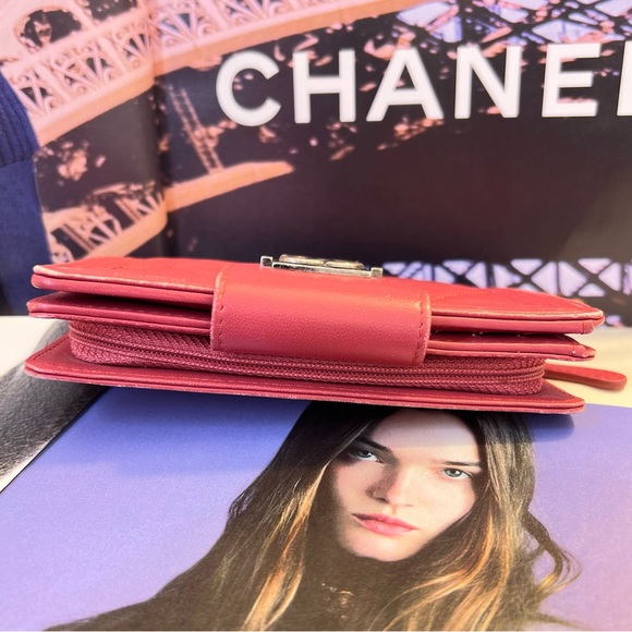 Auth CHANEL Wallet • L Zip Pocket in Quilted Gradient Pink Leather Authentic - Picture 13 of 13